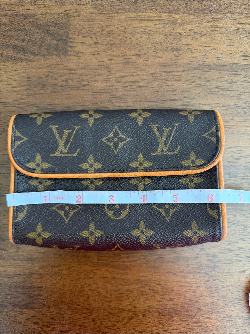 Louis Vuitton Monogram Crossbody in Brown with Vachetta Trim - Picture 12 of 12